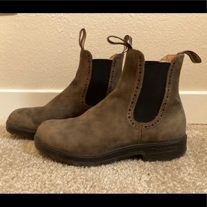 Blundstone Chelsea Boots!
